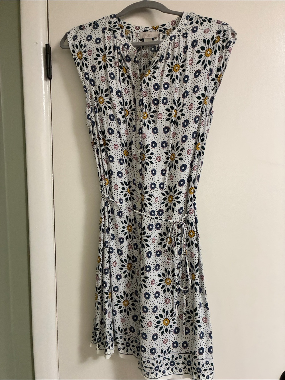 LOFT White Floral Tie-Waist Cap Sleeve Dress, M